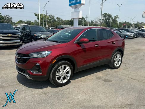 Used 2022 Buick Encore GX Preferred w/ Cold Weather Comfort Package AWD/4WD image 3