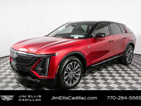 New 2026 Cadillac Lyriq Sport AWD/4WD image 26