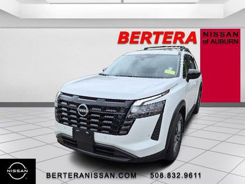 New 2026 Nissan Pathfinder SV AWD/4WD image 5