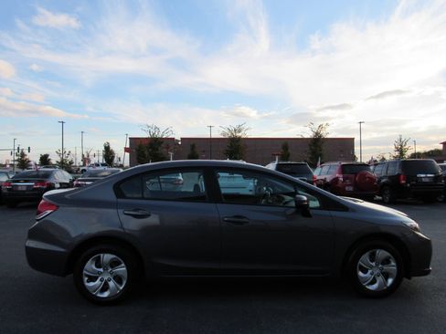 Used 2015 Honda Civic LX image 7