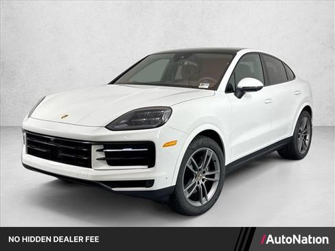 Certified 2025 Porsche Cayenne Coupe AWD/4WD image 1