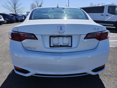 Used 2018 Acura ILX image 16