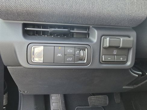 New 2026 GMC Sierra EV Elevation image 14