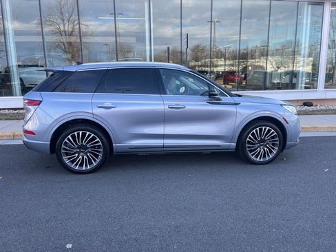 Used 2022 Lincoln Corsair Grand Touring w/ Elements Technology Bundle image 9