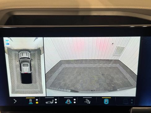 Used 2022 Chevrolet Silverado 1500 LTZ w/ LTZ Convenience Package II image 35