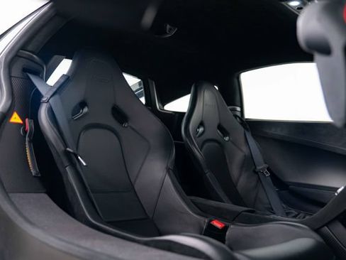 Used 2016 McLaren 675LT Coupe RWD image 27