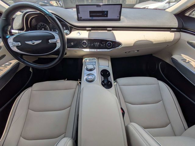 Used 2023 Genesis GV70 2.5T w/ Advanced Package AWD/4WD image 14