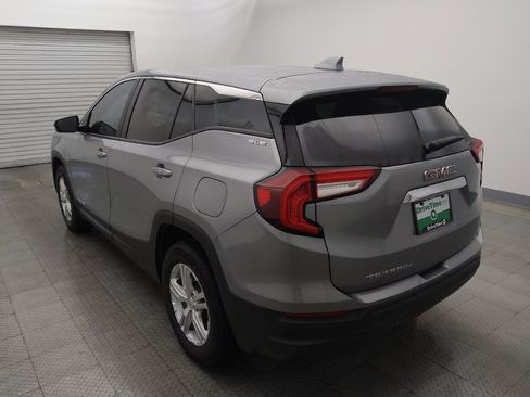 Used 2024 GMC Terrain SLE FWD image 5