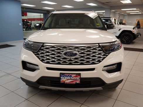 Used 2020 Ford Explorer Platinum w/ Premium Technology Package image 15