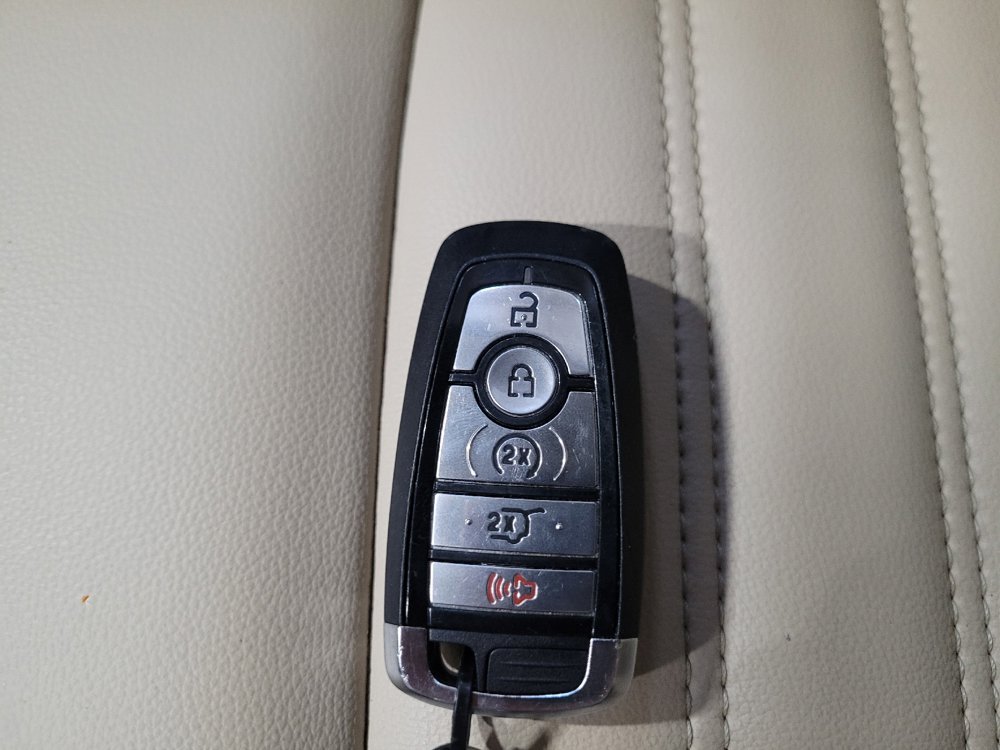 Used 2022 Ford Edge SEL w/ Convenience Package AWD/4WD image 32