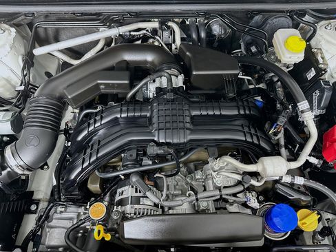 Used 2024 Subaru Crosstrek 2.0i Premium image 31