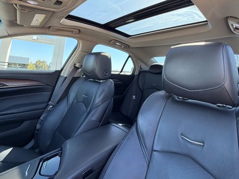 Used 2018 Cadillac CTS Luxury RWD image 19