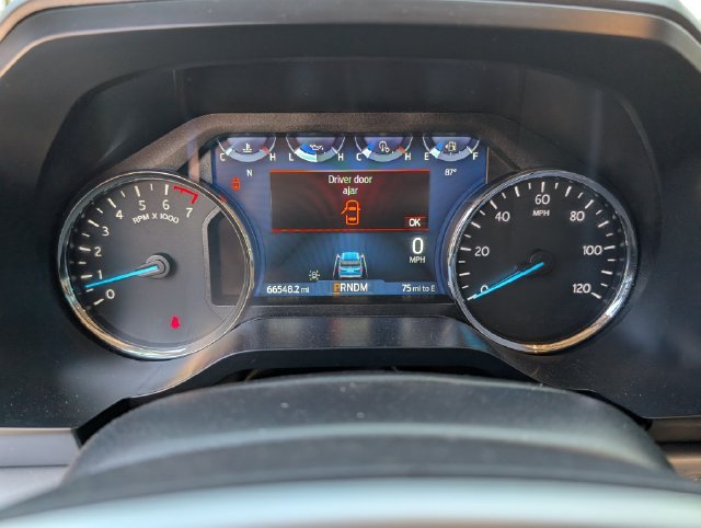 Used 2023 Ford Expedition XLT RWD image 18