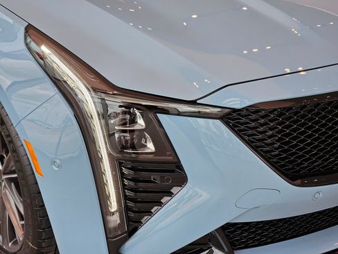 New 2026 Cadillac CT5 V w/ Technology Package RWD image 8
