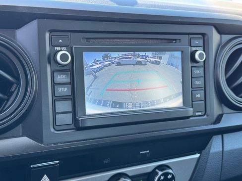 Used 2017 Toyota Tacoma SR RWD image 23