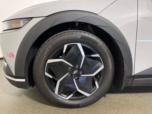 Certified 2023 Hyundai Ioniq 5 SEL AWD/4WD image 11
