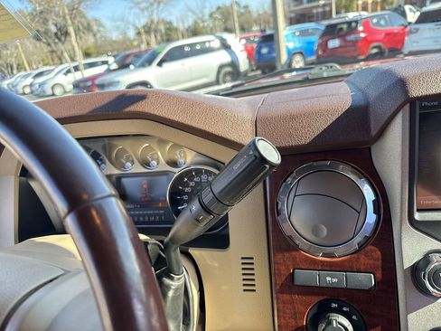 Used 2014 Ford F250 King Ranch w/ King Ranch w/Chrome Package image 17