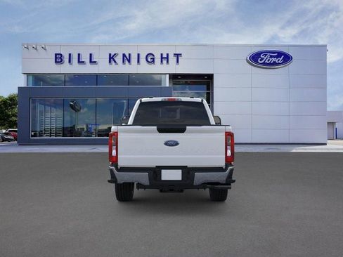 New 2026 Ford F250 XLT w/ FX4 Off-Road Package AWD/4WD image 5