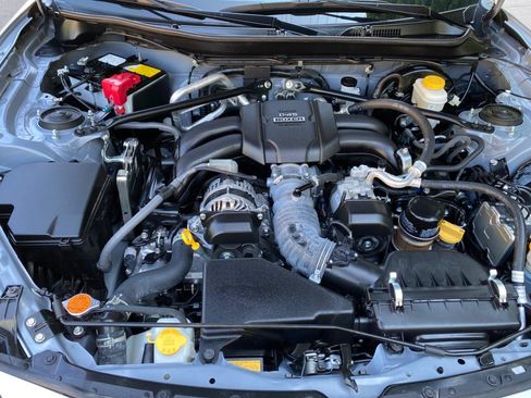 Used 2024 Toyota GR86 Premium RWD image 13