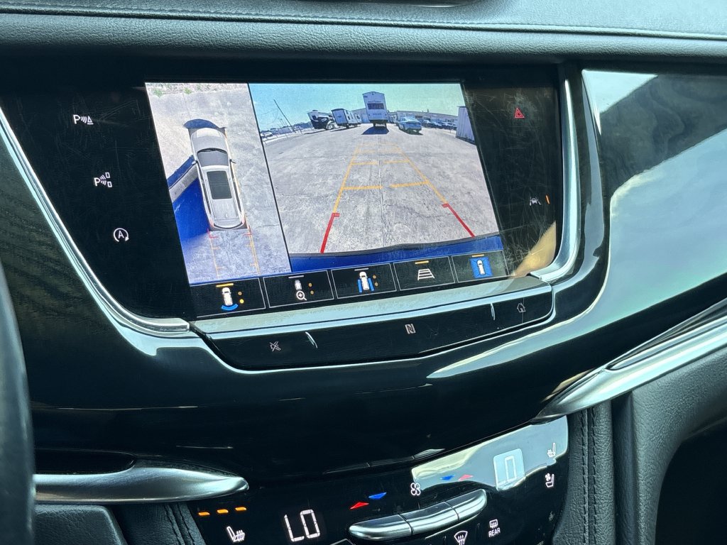 Used 2021 Cadillac XT6 Premium Luxury FWD image 19