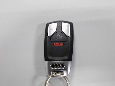 Used 2024 Audi Q5 2.0T Premium image 39