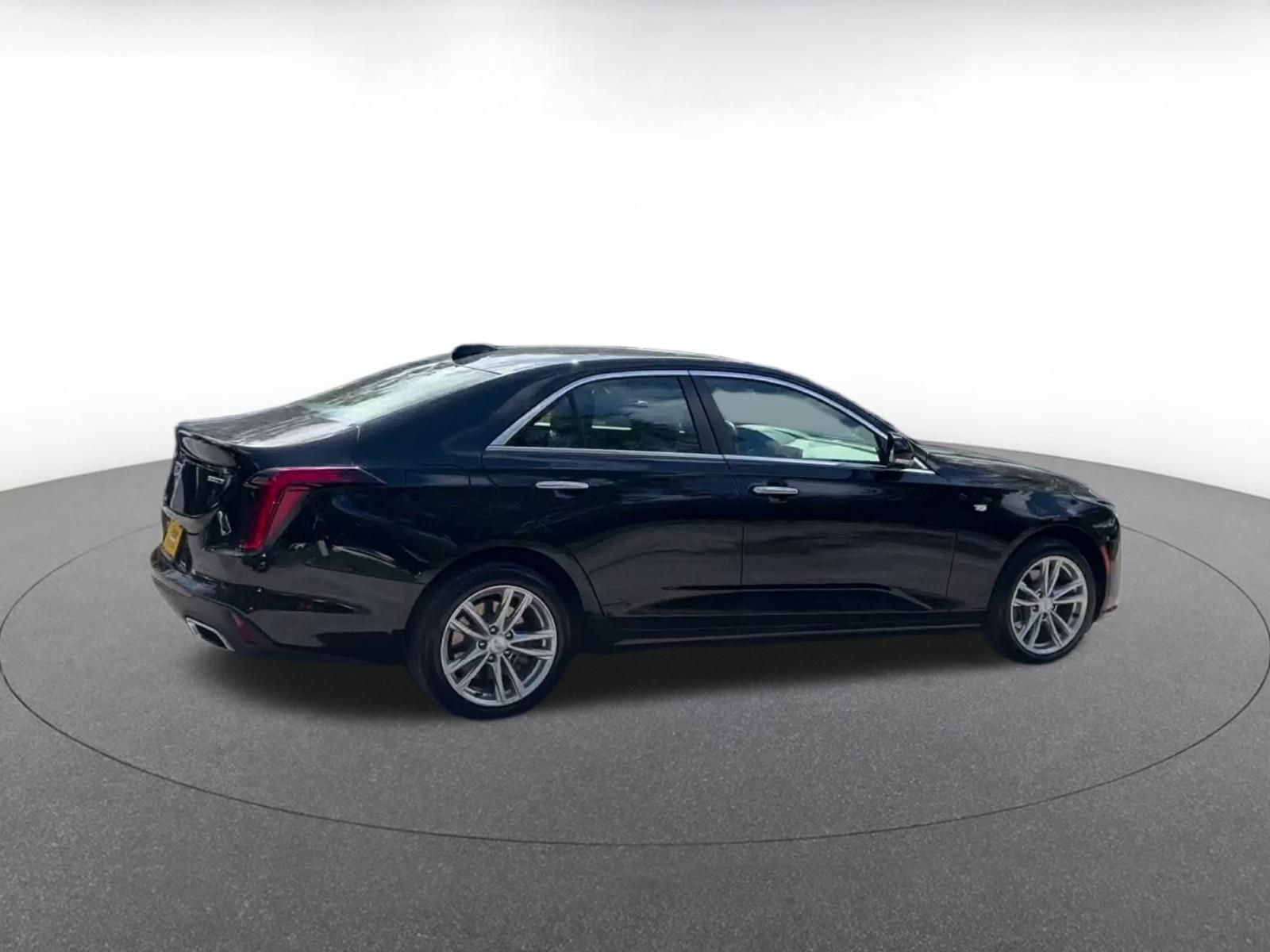 Used 2026 Cadillac CT4 Luxury AWD/4WD image 13