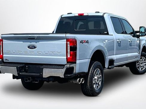 Used 2024 Ford F250 Lariat AWD/4WD image 6