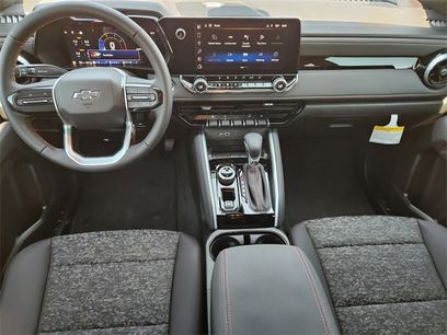 New 2025 Chevrolet Colorado Z71 w/ Midnight Edition