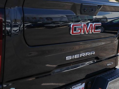 Used 2024 GMC Sierra 1500 SLT AWD/4WD image 12