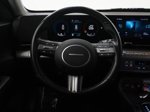 Used 2024 Hyundai Kona SEL image 13