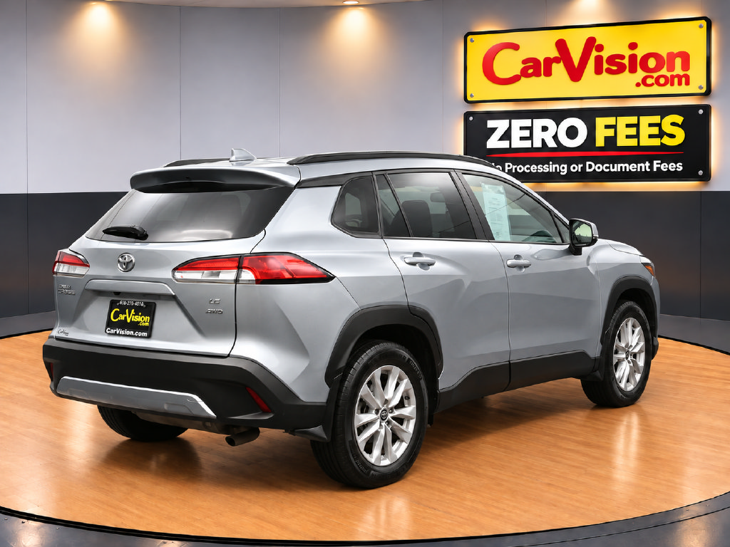 Used 2022 Toyota Corolla Cross LE AWD/4WD image 5