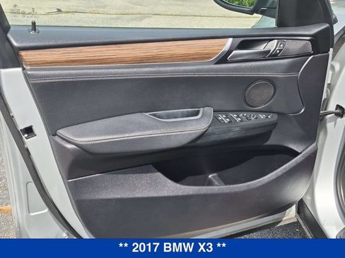Used 2017 BMW X3 xDrive28i AWD/4WD image 10