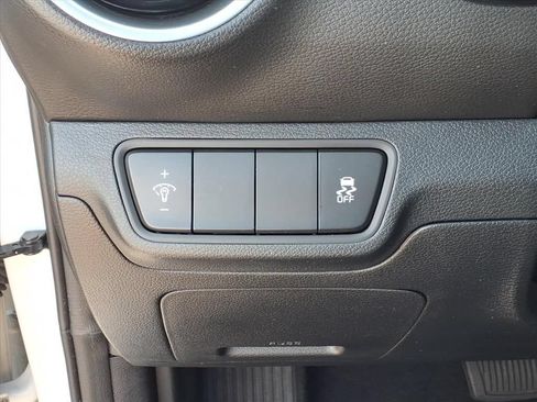 Used 2024 Kia Forte LXS FWD image 18