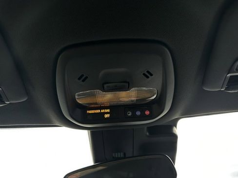 Used 2024 Chevrolet Trax RS w/ Driver Confidence Package image 29