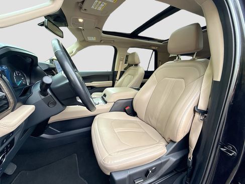 Used 2024 Ford Expedition Max Limited image 22