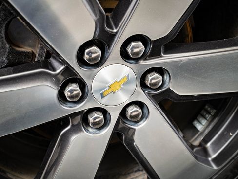 Used 2019 Chevrolet Traverse LT image 8