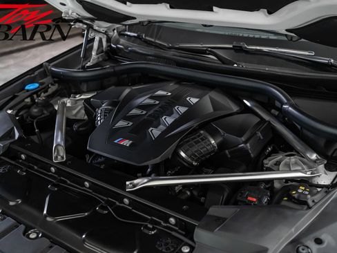 Used 2024 BMW X5 M60i image 56