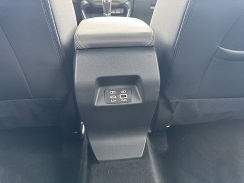 Used 2025 Subaru Crosstrek 2.5i Sport AWD/4WD image 19