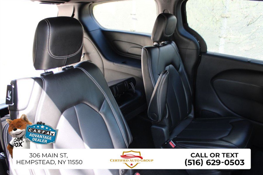 Used 2025 Chrysler Pacifica Select FWD image 23