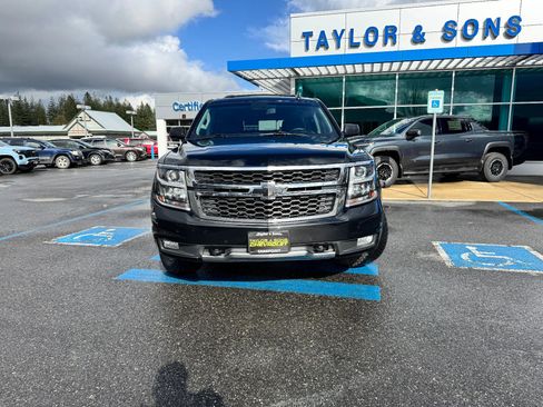 Used 2019 Chevrolet Tahoe LT image 2