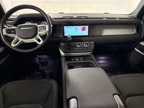 Used 2023 Land Rover Defender 110 S AWD/4WD image 15