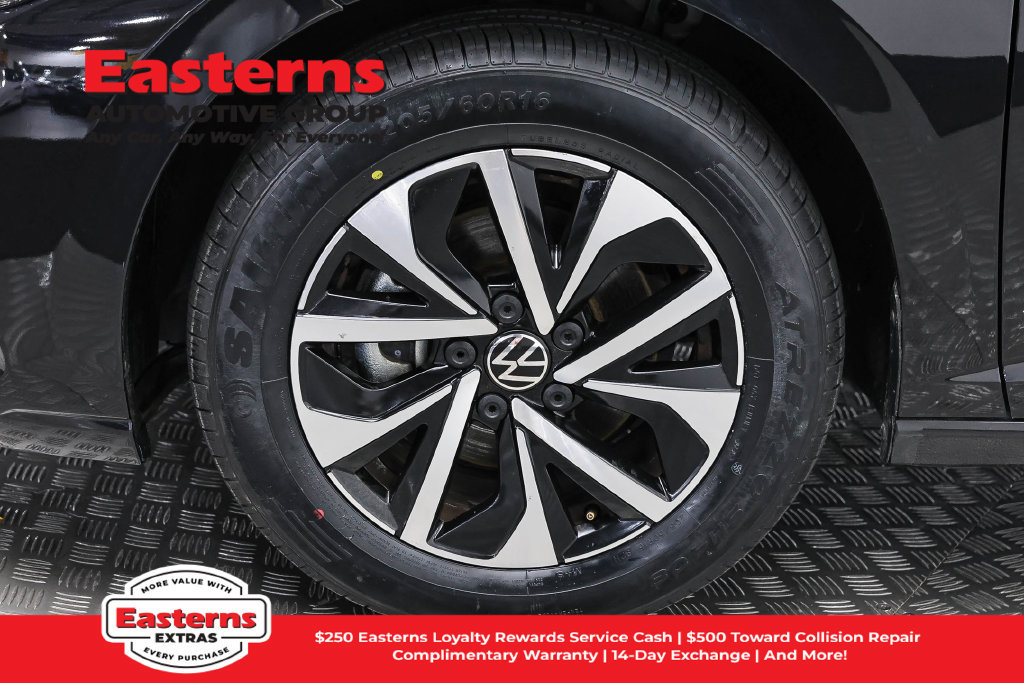 Used 2025 Volkswagen Jetta S FWD image 31