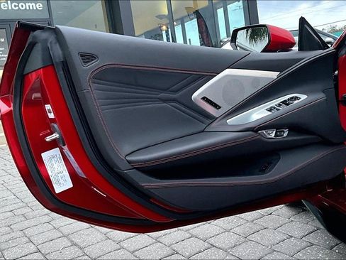Used 2023 Chevrolet Corvette Z06 image 18