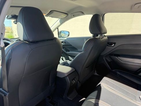 Used 2024 Subaru Crosstrek 2.5i Limited w/ Crosstrek Mirror Package AWD/4WD image 24