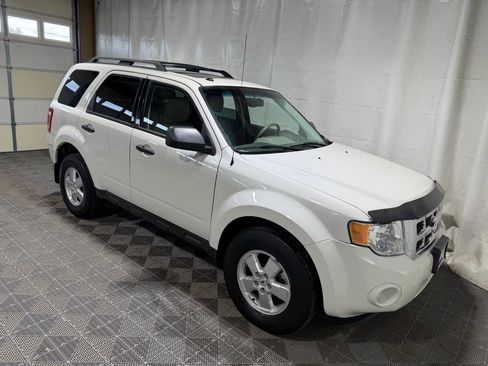 Used 2009 Ford Escape XLT AWD/4WD image 10