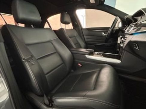 Used 2015 Mercedes-Benz E 350 Sedan image 9