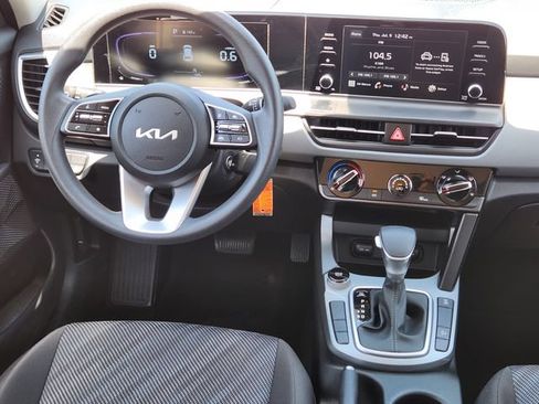 Certified 2026 Kia Seltos LX AWD/4WD image 26