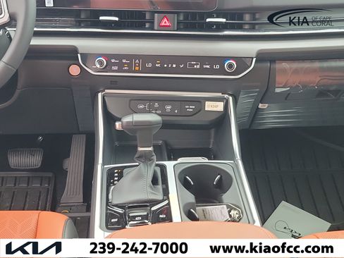 New 2026 Kia Carnival EX FWD image 19