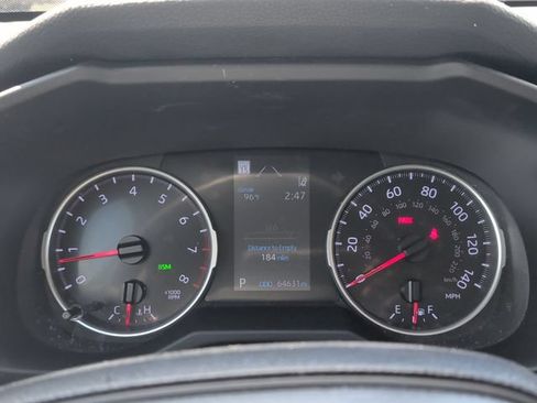 Used 2021 Toyota RAV4 XLE FWD image 22