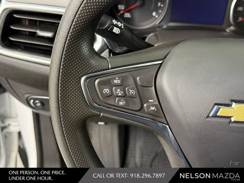 Used 2023 Chevrolet Equinox LS w/ LS Convenience Package FWD image 23